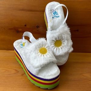 YRU Teletubbies platform sandals NEW